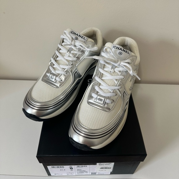 *SOLD* - Picture 5 of 11